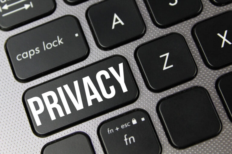 computer-keyboard-with-privacy-key-in focus