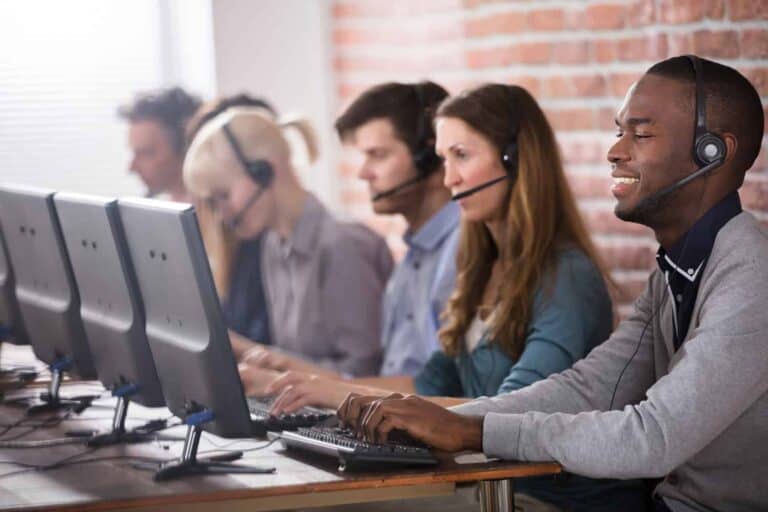 IT help desk team at CMIT Solutions of Las Vegas managing client SLA response times in 24x7 operations