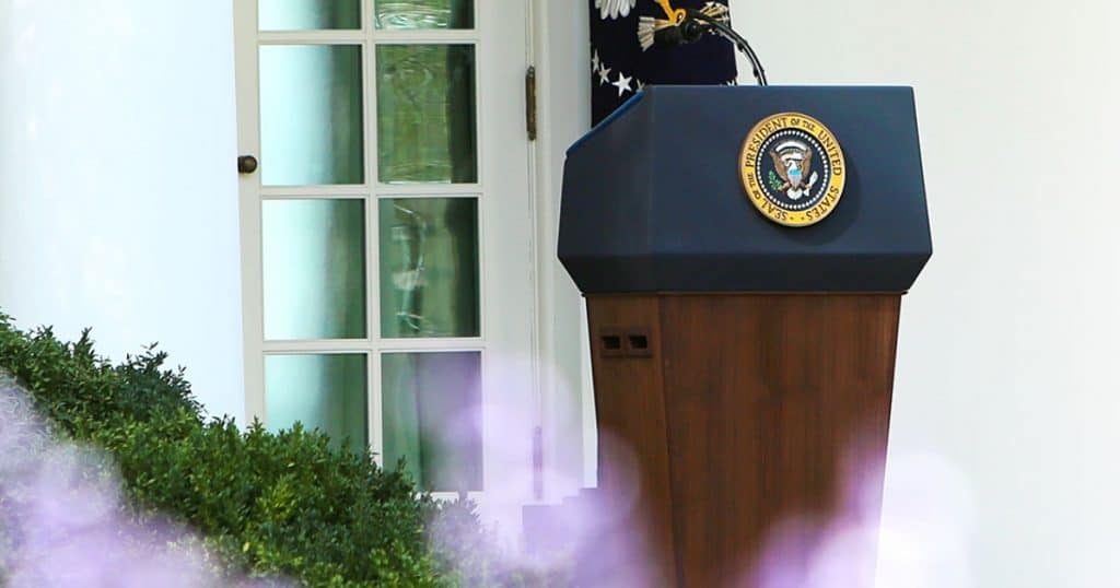 White house podium