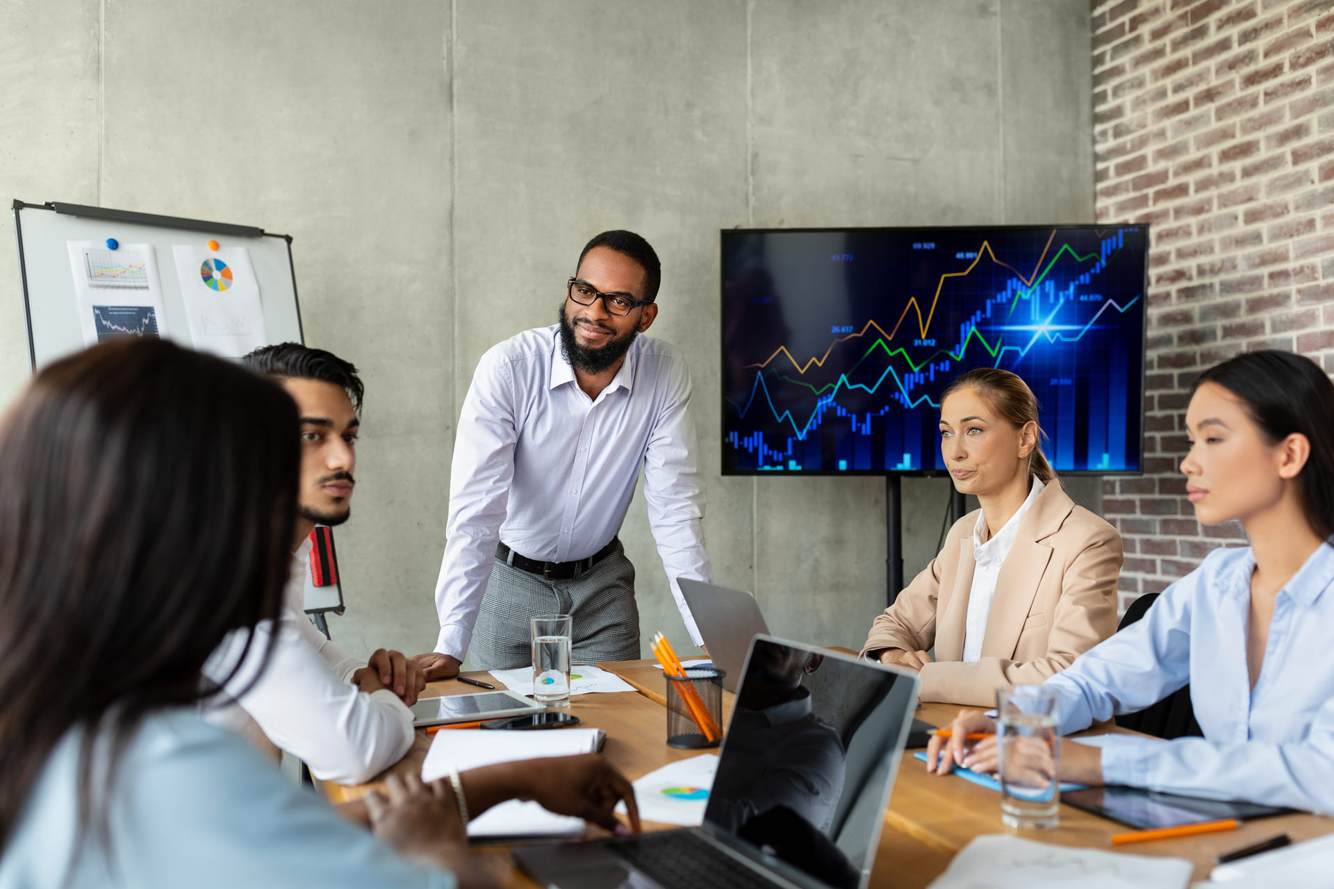 business-team-meeting-in-modern-office | CMIT Solutions business-team-meeting-in-modern-office